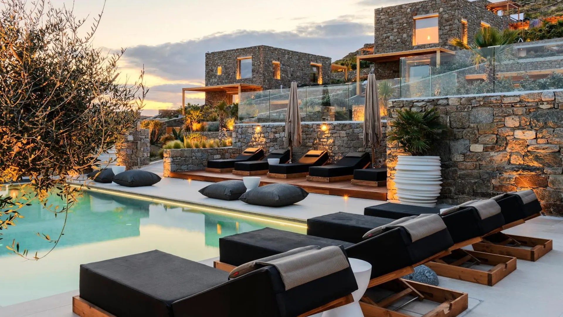 Nasta Suites & Villas Intentional Living Mykonos Panormos